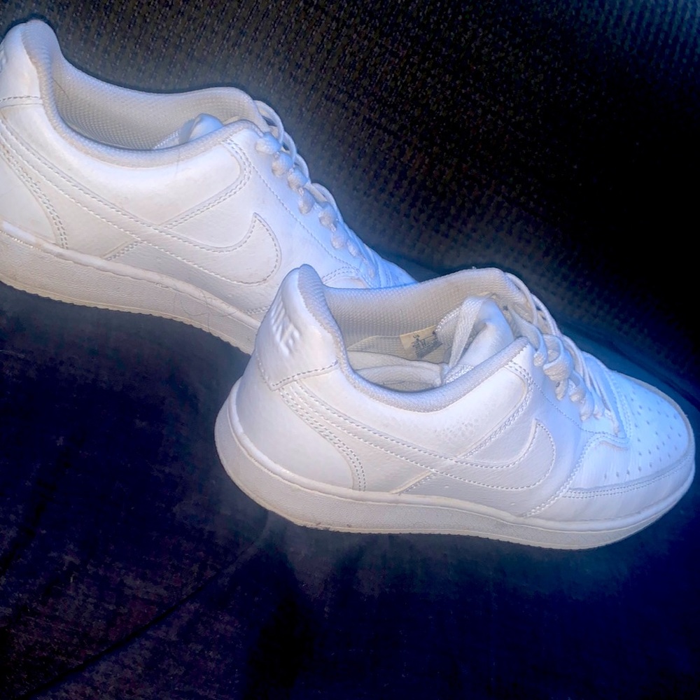 nike dunks , white , size 8 in womens